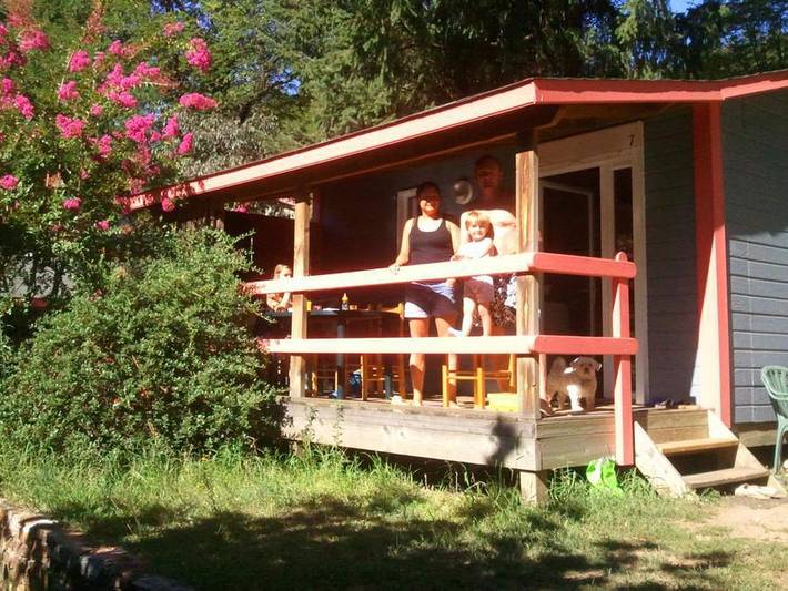 Camping Les Sources  - Chalet 5 personen - Chalet Confort Luxe mit Terrasse und Klimaanlage in Saint-Jean-du-Gard, Cevennen