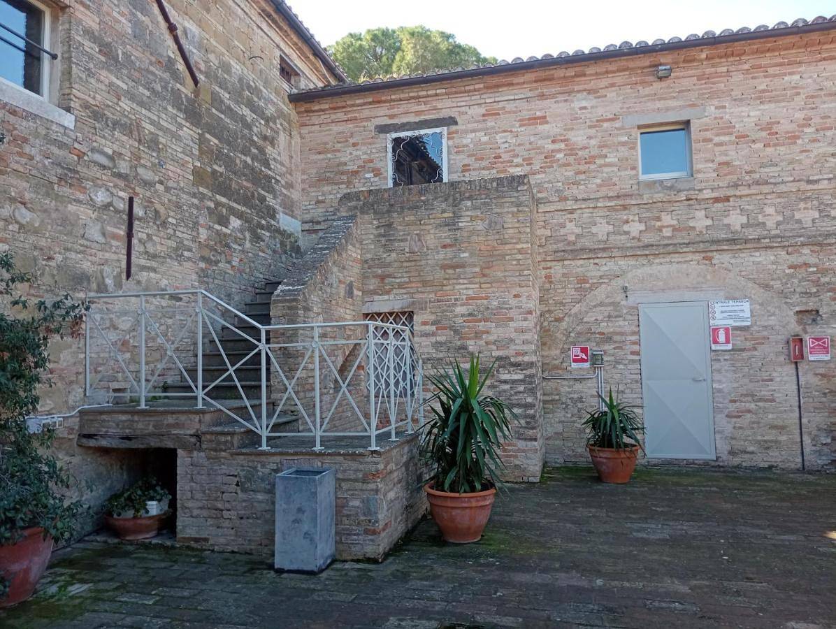 Double Room with Private Bathroom in Treia (Italien), Macerata Provinz