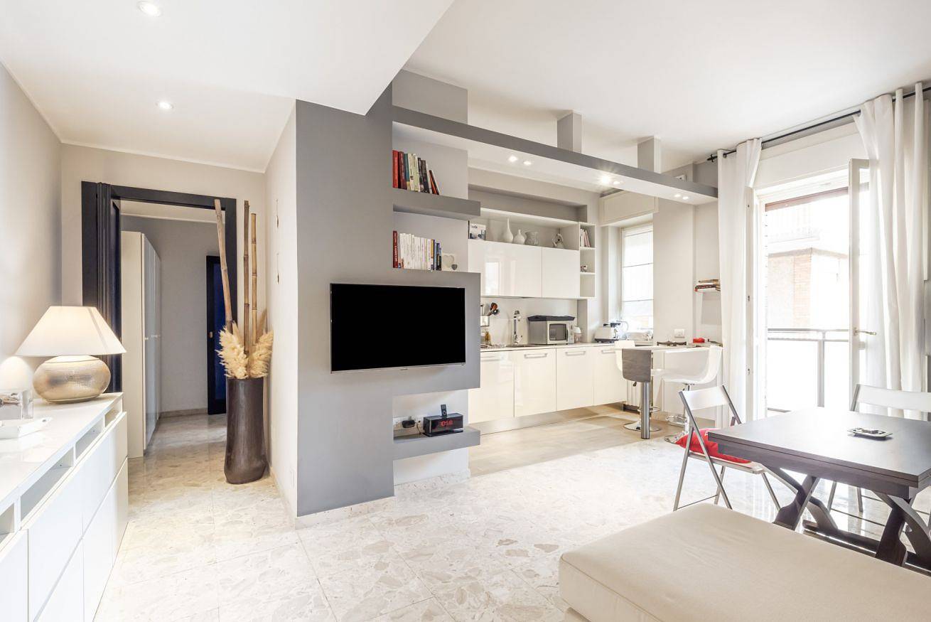 Appartamento intero, Forlanini M4 Moderno Appartamento con Balconi in Milano, Provincia di Milano