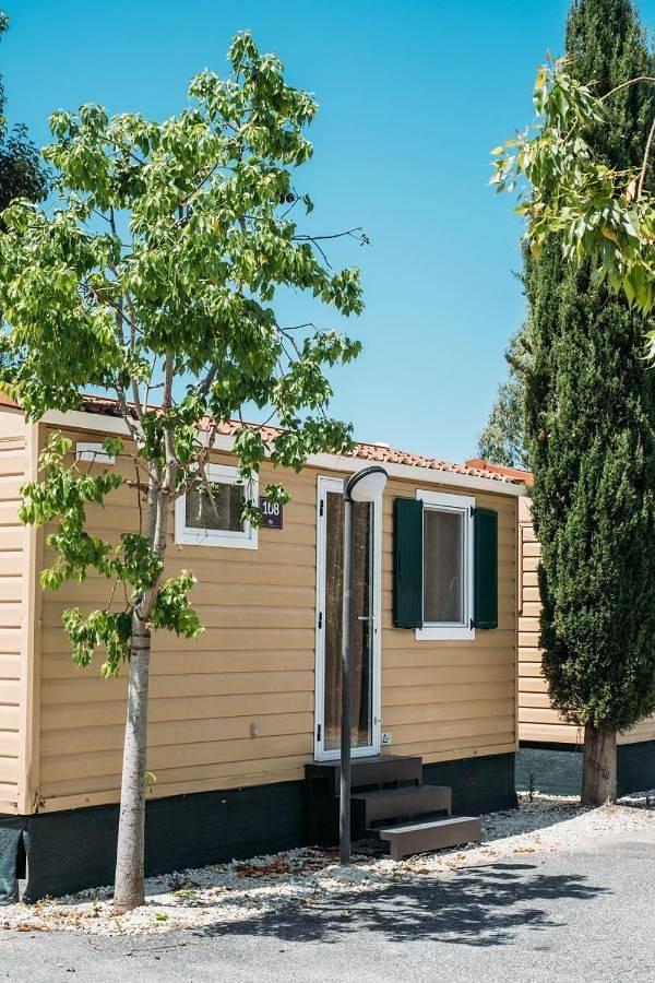 Camping pour 3 personnes, avec jardin et piscine à Rome - 2