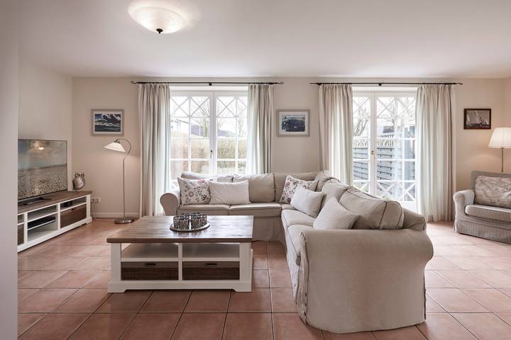 Ferienhaus für 8 Personen, mit Garten und Terrasse in Alkersum - 4