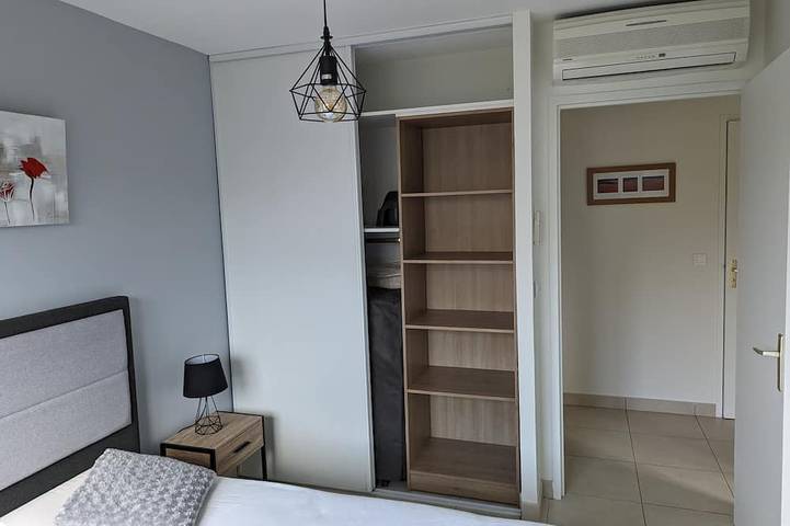 Gîte pour 6 personnes, avec terrasse et balcon/terrasse dans Port De Porto Vecchio - 2