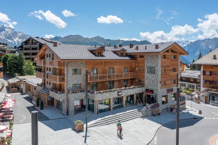 Hôtel pour 2 personnes, avec Balcon et Jacuzzi ainsi que Terrasse et Jardin à Verbier