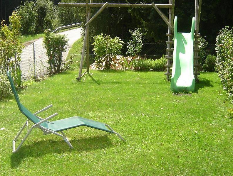 Ganze Ferienwohnung, Gästehaus Kainer in Ried im Zillertal, Ski-Optimal Hochzillertal