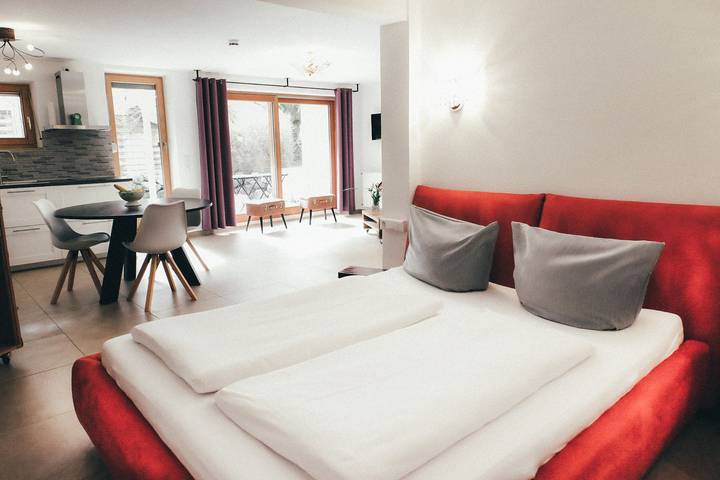 Ferienwohnung für 3 Personen, mit Terrasse und Ausblick in Schwangau
