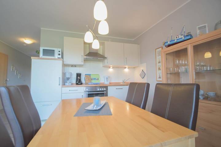 Hütte für 2 Personen, mit Garten und Terrasse in Norddeich - 2