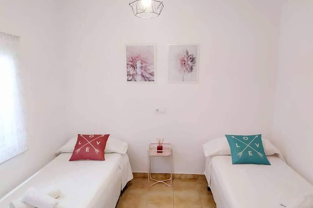 Hermosa casa cerca de la playa de Punta Prima in Punta Prima, Sant Lluís