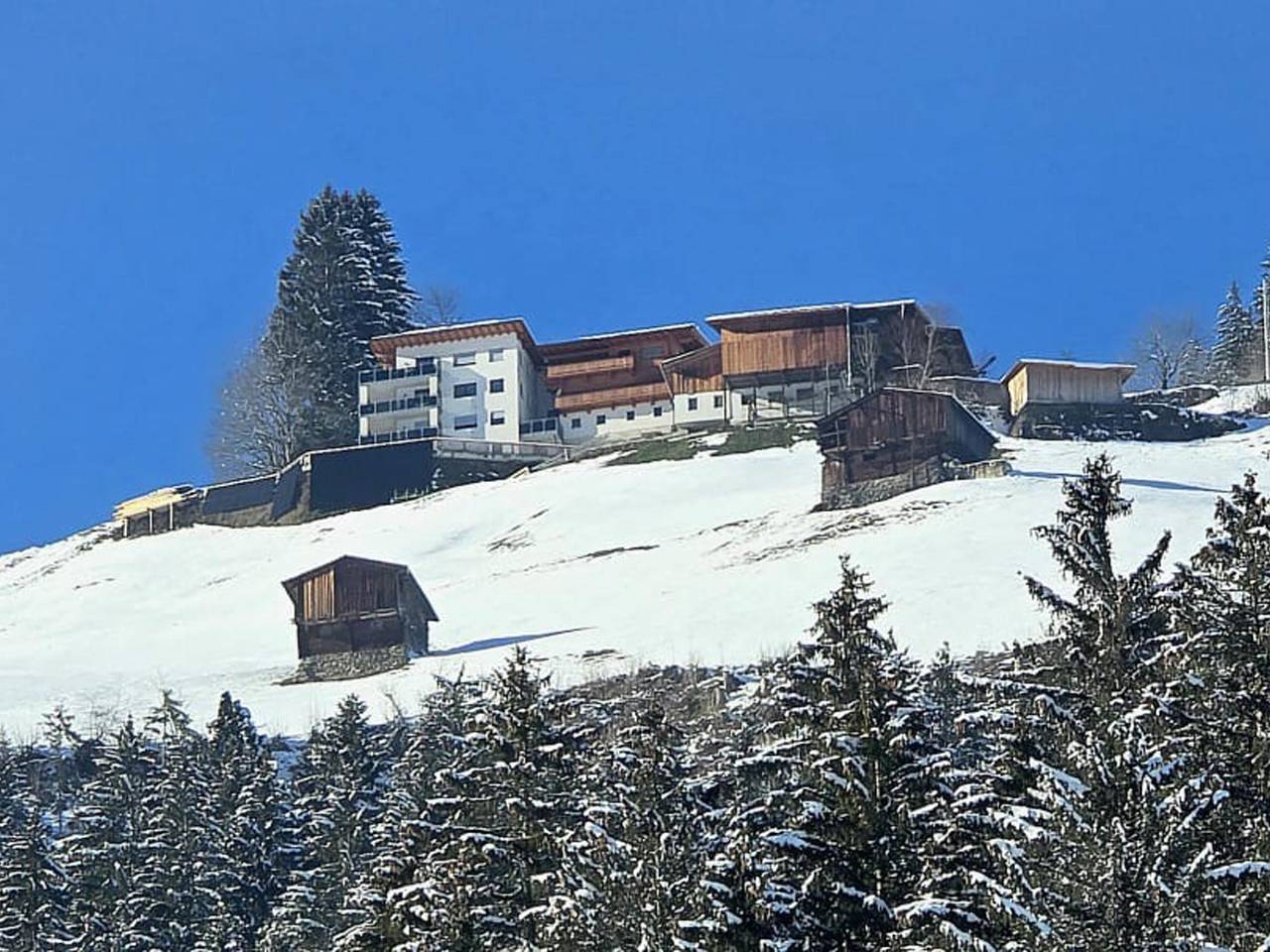 Ganze Wohnung, Moderne Ferienwohnung in der Nähe der Möslbahn in Hippach, Tiroler Unterland