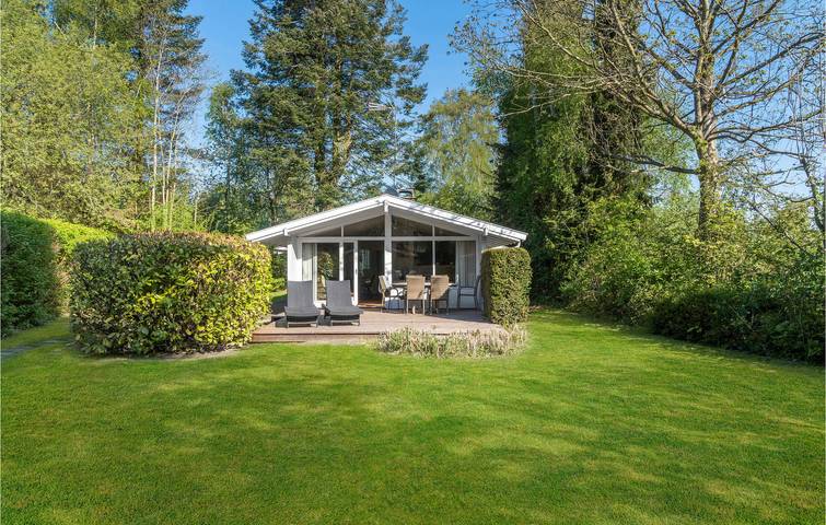 Ferienhaus für 4 Personen mit Garten in Hornbæk, Kattegat Küste