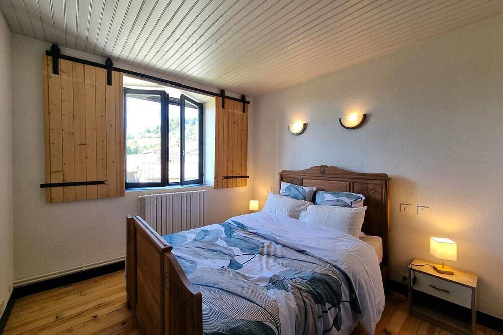 Gîte indépendant au cœur du Forez - 6 pers. in Gumières, Parc Naturel Régional Livradois-Forez