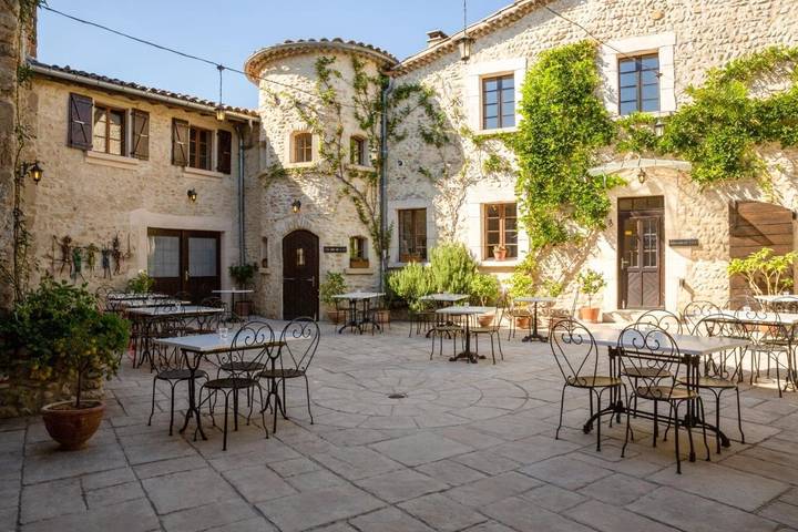 Hôtel pour 2 personnes, avec jardin ainsi que vue et piscine