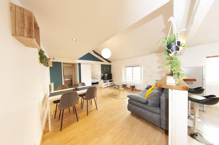 Gîte pour 6 personnes, avec balcon et jacuzzi à Melun - 4