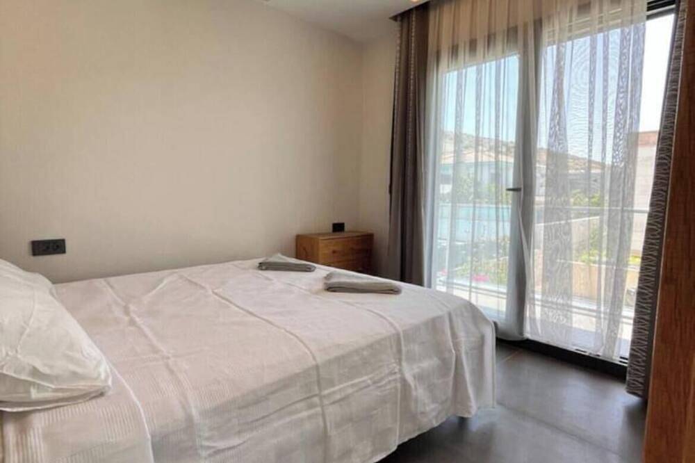Very luxury villa with private pool in çeşme ,Turkey in Cesme, Tyrkiske Ægæer