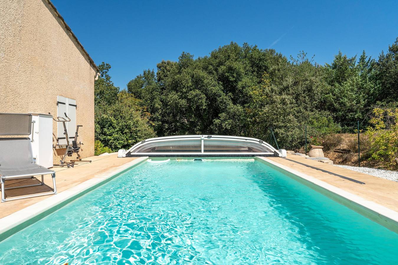 Ferienhaus "Gîte Lou Barry" mit Gemeinschaftspool und Wlan in Mirabel-aux-Baronnies, Nyons und Umgebung