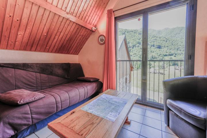 Chalet at the Foot of the Ars Waterfall – Tranquility, Nature, and Authenticity in Aulus-les-Bains, Parc naturel régional des Pyrénées ariégeoises