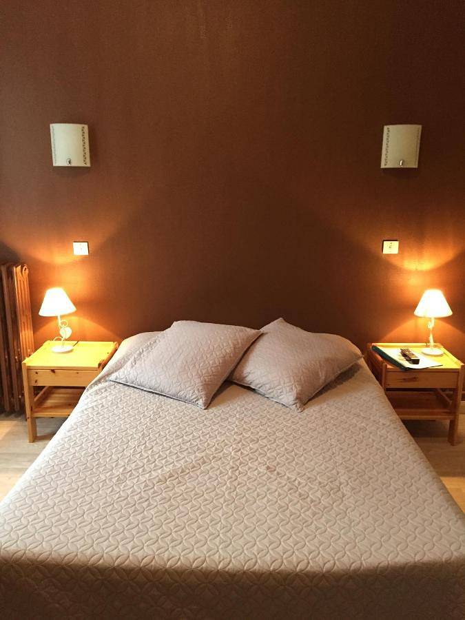 Double Room in La Haye-du-Puits, La Haye (Manche)