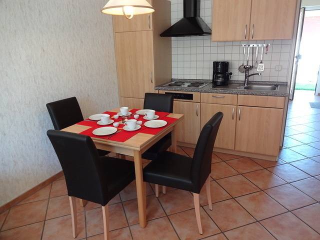 "Haus Stefanie" Bungalow -2- in Dahme, Ostholstein