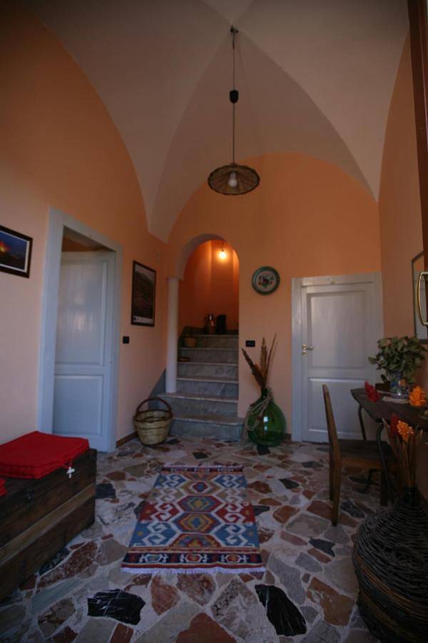 Appartamento per 4 persone, con Balcone e Terrazza nonché Panorama a Linguaglossa