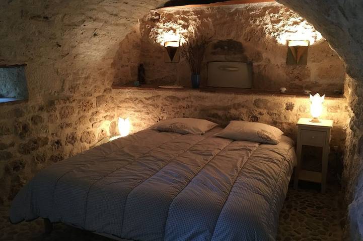 Gîte pour 5 personnes, avec jardin et piscine à Touffailles - 2