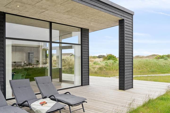 Modernes Ferienhaus am Ringkøbing Fjord mit Sauna, Whirlpool und Aktivitäten für die ganze Familie in Skodbjerge, Haurvig