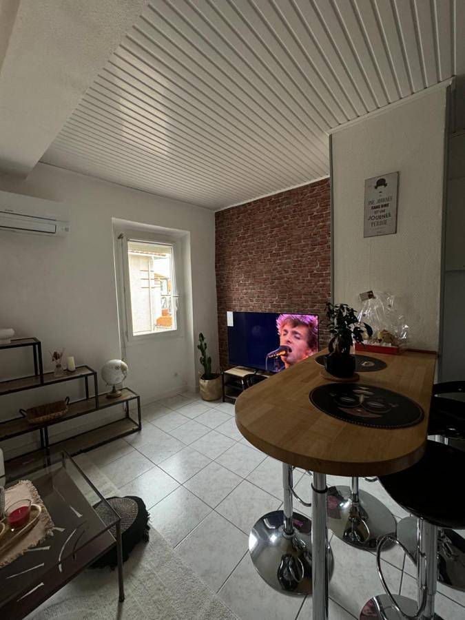 Appartement entier, One-Bedroom Apartment in Le Boulou, Région de Céret