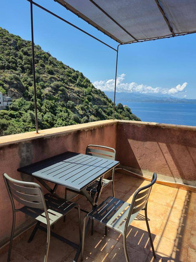 Gîte pour 5 personnes, avec vue et terrasse à Nonza - 2