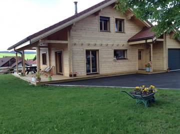 Gîte pour 7 personnes, avec terrasse à Chaux-Neuve