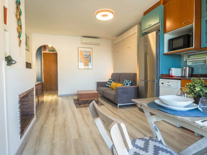 Ganze Wohnung, Ferienwohnung für 2 Personen mit Garten in Sitges, Garraf