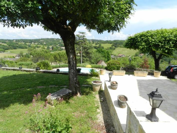 Location de vacances pour 10 personnes, avec piscine ainsi que jardin et terrasse à Crayssac - 4