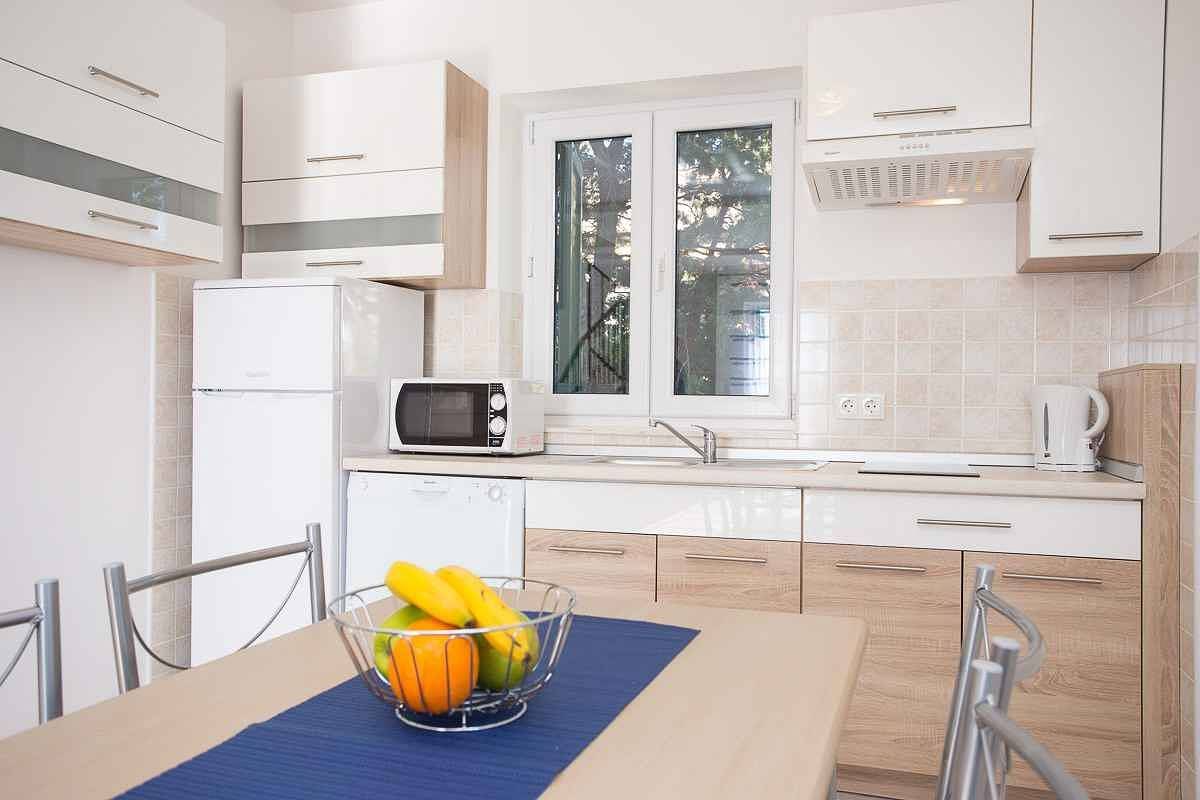 Ganze Ferienwohnung, Ferienwohnung mit Terrasse  in Punat, Krk
