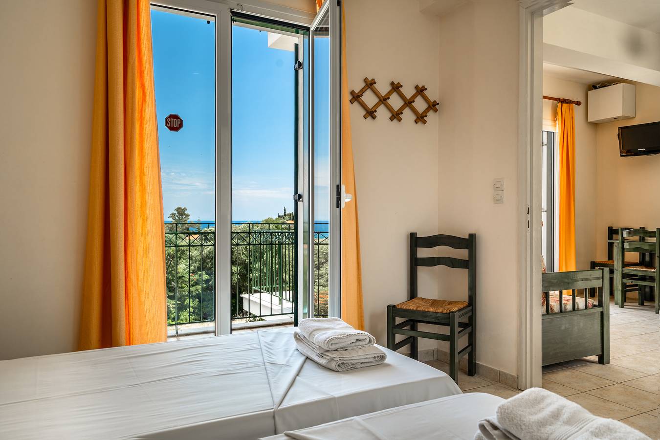 Entire apartment, Anemona Apartment 1 with Sea View, Shared Pool & Wi-Fi in Markopoulo (Kefalonia), Kefalonia