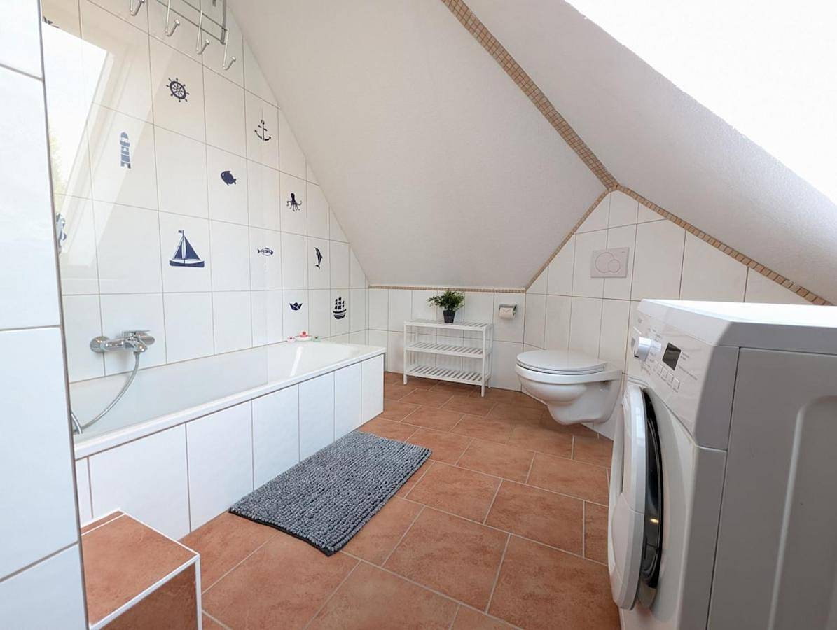 Ganze Wohnung, Two-Bedroom Apartment with Garden View in Nordermeldorf, Dithmarschen