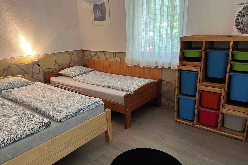 Holiday home only 20 meters from the beach with heating in Balatonfenyves, Southern Shore of Lake Balaton