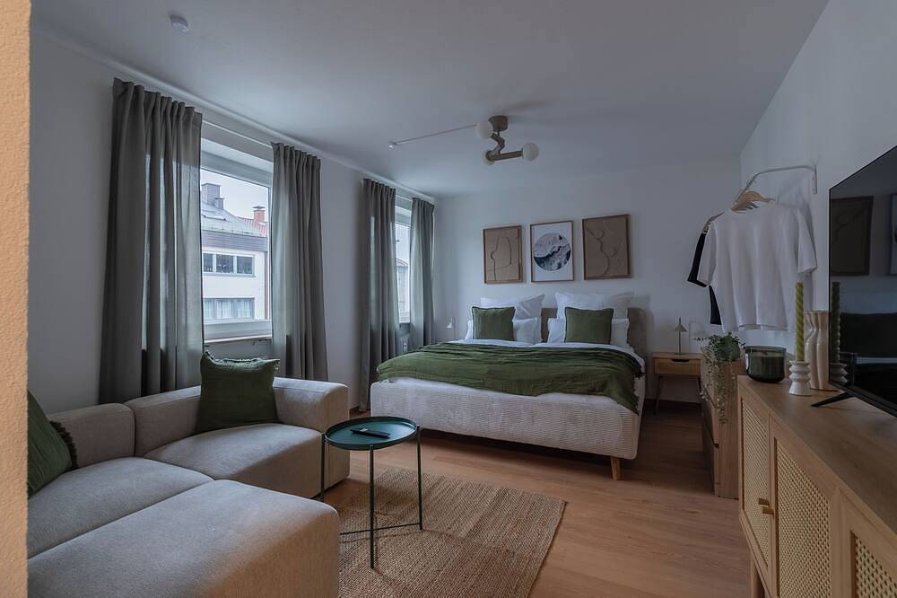 Ganze Wohnung, Sali | Design Studio Apartment im Zentrum von Trossingen in Trossingen, Mittlerer Schwarzwald