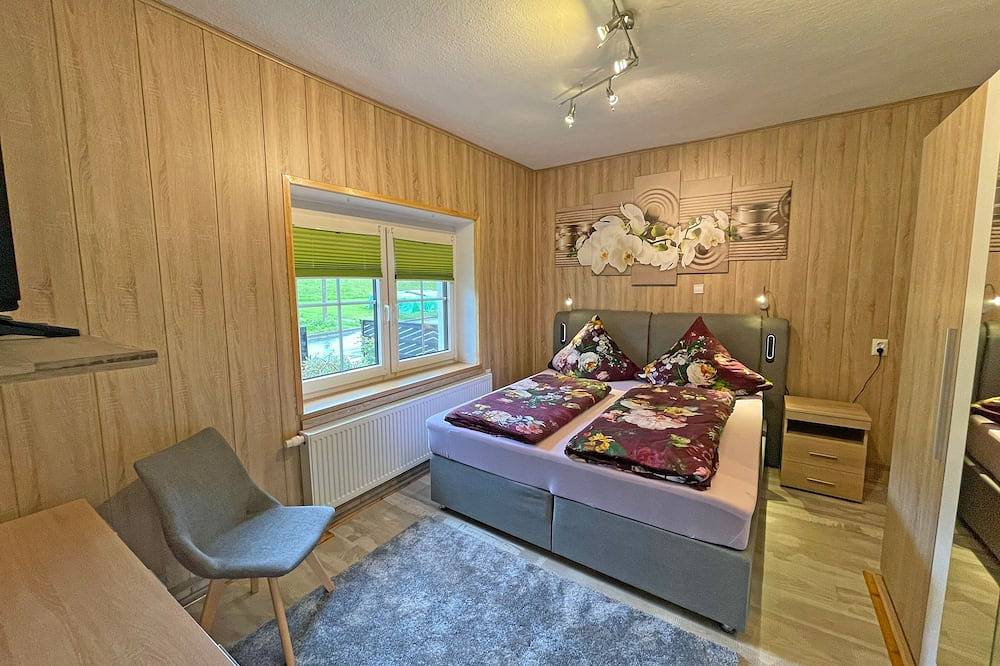 Ganze Wohnung, Ferienwohnung Kriesten in Bad Brambach, Chemnitz und Umgebung