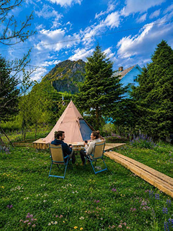 Cozy Tipi - The Lowfo House Lofoten in Moskenes