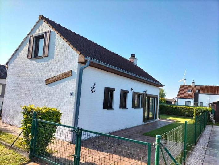 Ferienhaus für 4 Personen, mit Terrasse und Garten