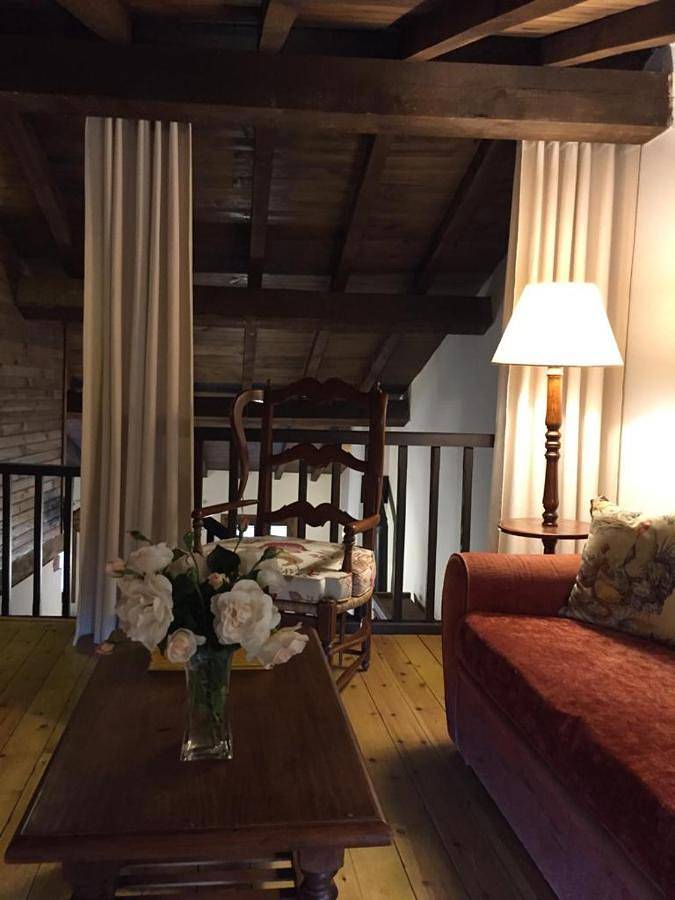 Casa rural para 6 personas, con jardín y vistas, Se admiten mascotas en Navarredonda de Gredos - 2