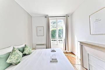 Appartement De Vacances pour 4 Personnes dans Puteaux, Hauts-de-Seine, Photo 4