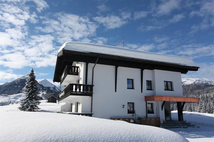 Ferienwohnung für 2 Personen, mit Balkon und Garten sowie Sauna im Kleinwalsertal - 2