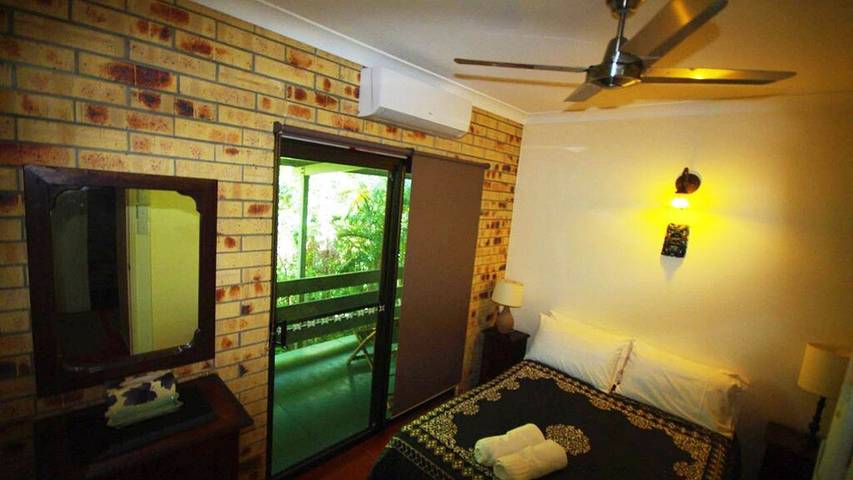 Holiday home for 6 people, with balcony in Magnetic Island