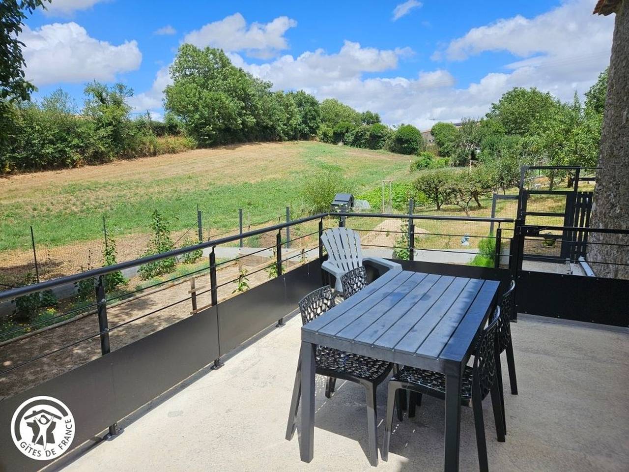 Cozy countryside home near Puy du Fou in Les Herbiers, Loire Valley
