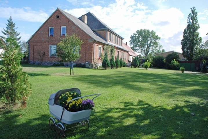 Ferienwohnung für 2 Personen, mit Garten und Terrasse in Ralswiek - 2