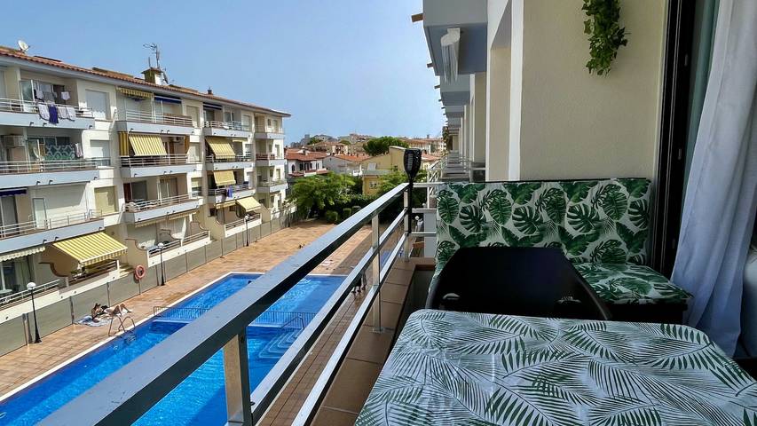 Ferienwohnung für 6 Personen, mit Balkon und Kinderpool, kinderfreundlich in Estartit