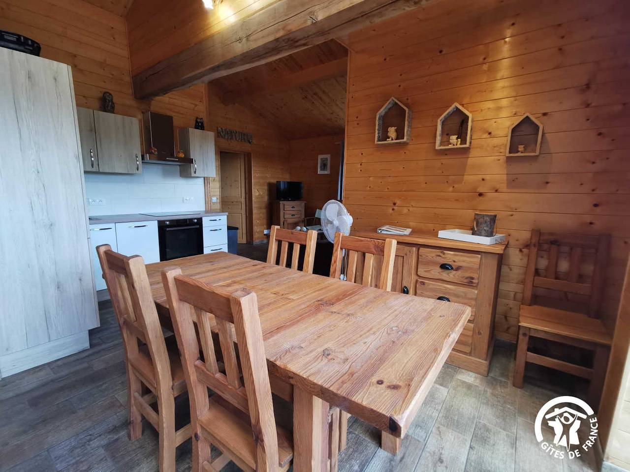 Chouette Gîte in Pézènes-les-Mines, Région de Béziers