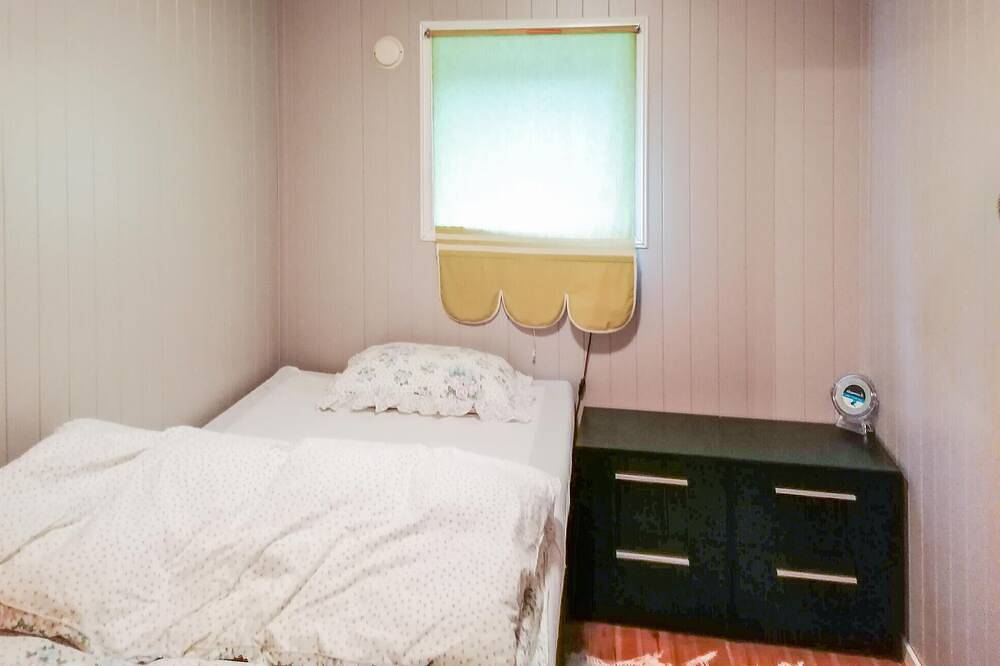 Wunderschönes Haus mit 2 Schlafzimmern in øydegard in Tingvoll, Nördliches Fjordnorwegen