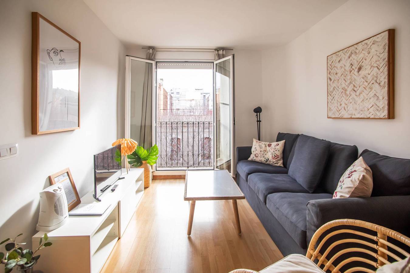 Apartamento entero, 41Par1022 - Brilliant apartment in Sant Antoni in Centro Barcelona, Barcelona