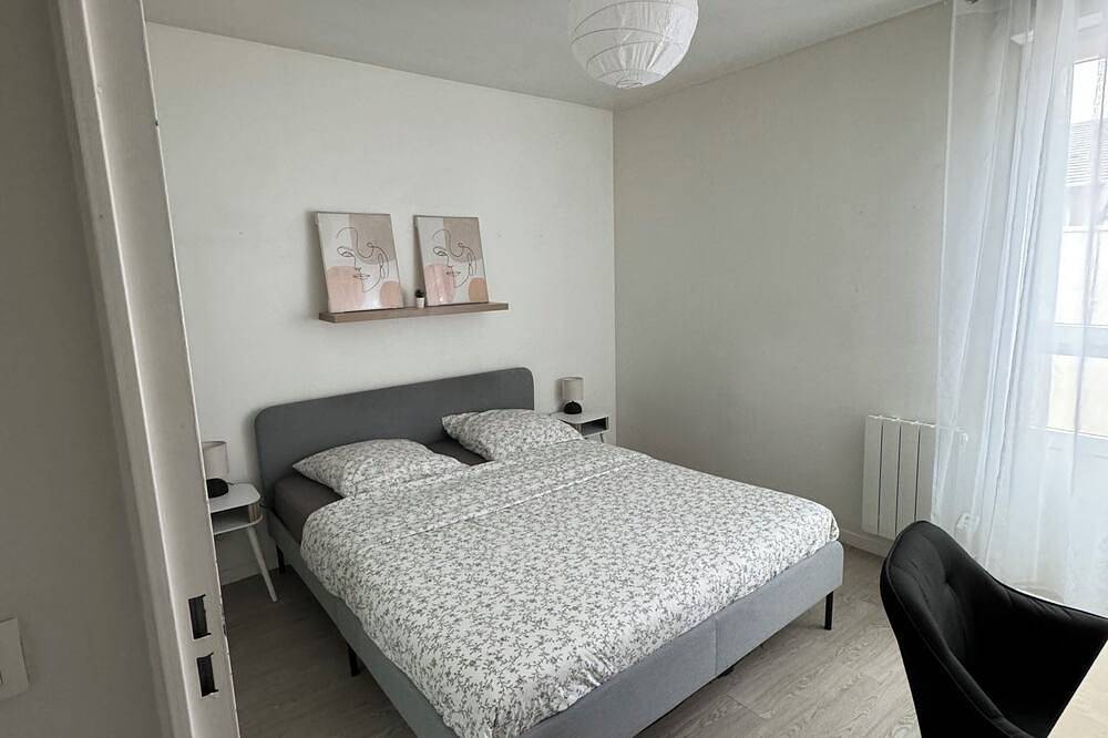 Apartamento entero, Le Beau Saint-Denis Parc de la légion d'honneur in Pierrefitte-sur-Seine, Sena-Saint Denis