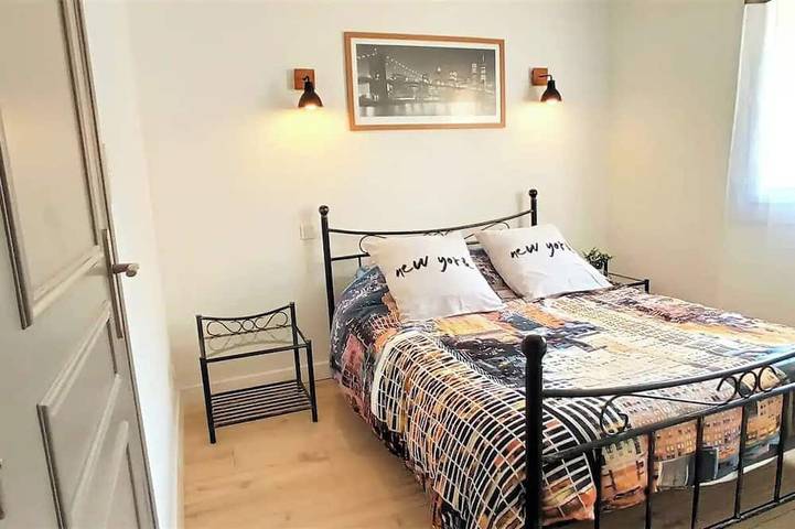 Appartement de vacances pour 3 personnes, avec jardin ainsi que terrasse et piscine