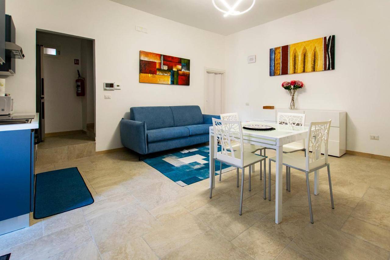 Rosa azzurra in Casamassima, Provincia di Bari